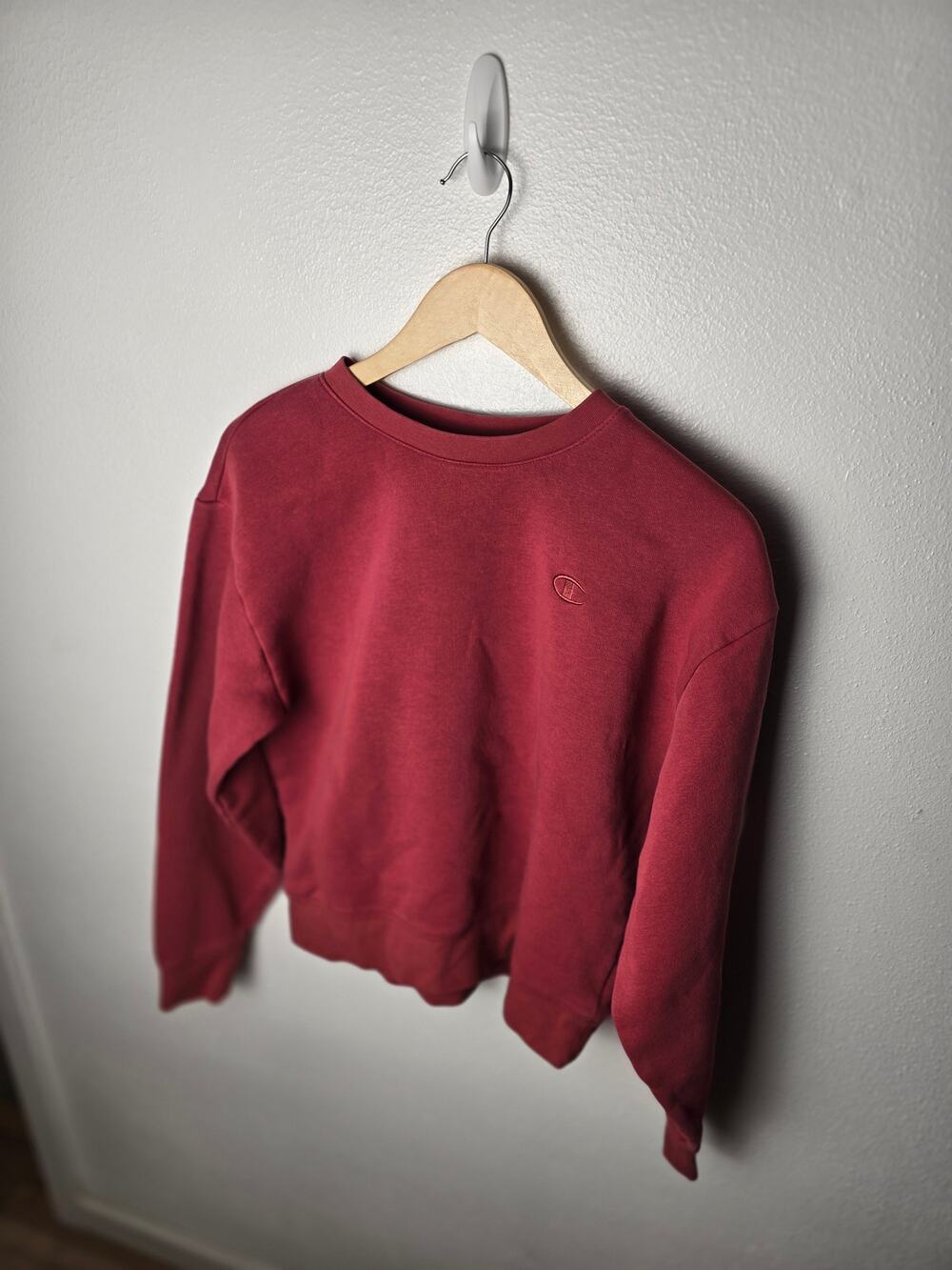 Champion Crewneck Sweatshirt Small Faded Red Tonal Embroidered C Logo Fleece